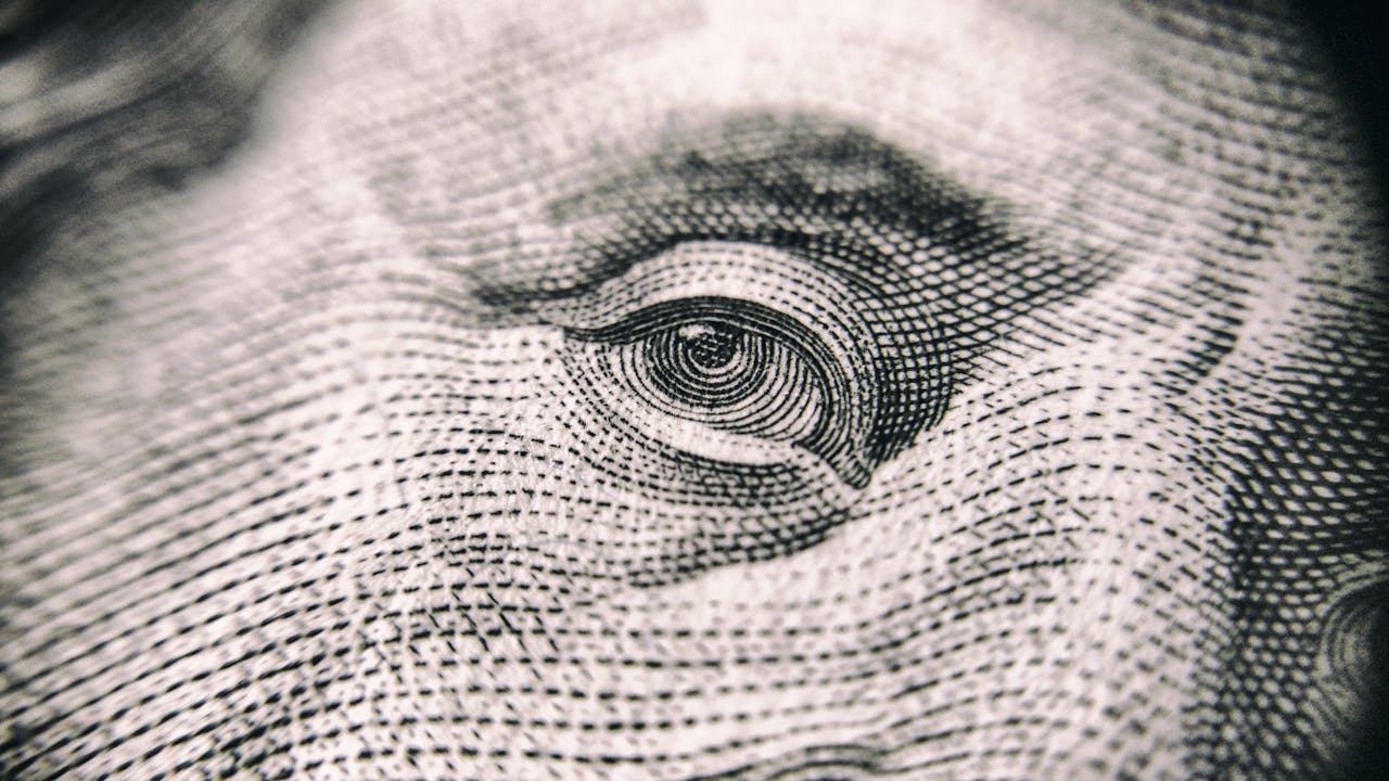 Clean Bills & Dirty Money: What the SEC’s DeFi U-Turn Means for Financial Crime